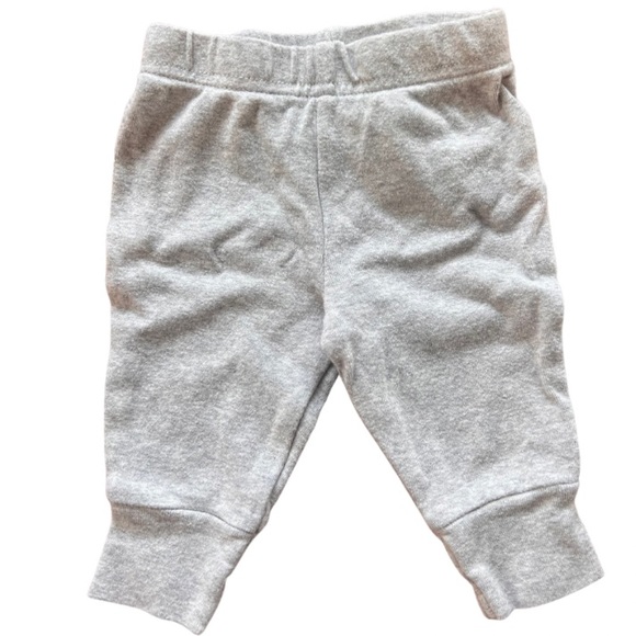 CARTERS BOY 3 PIECE BLUE AND SHARK SET: INCLUDES HOODIE, THSIRT AND JOGGER. - Picture 4 of 4